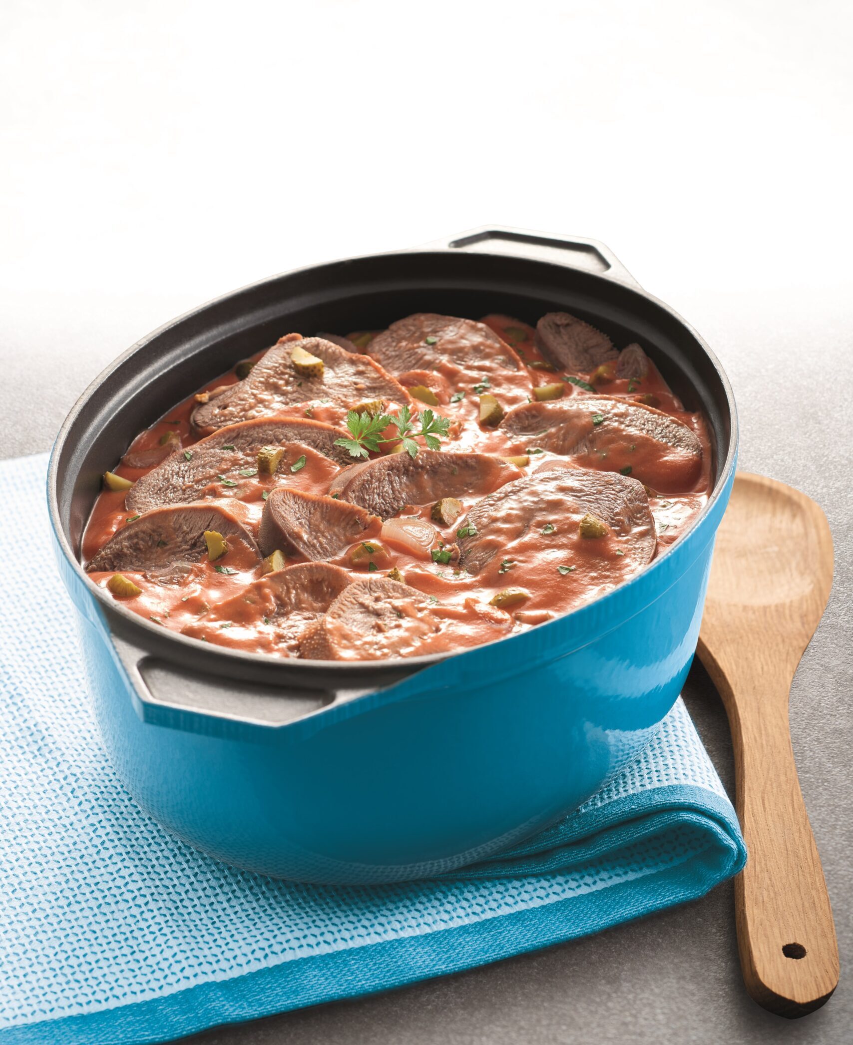 Cuisson Langue De Boeuf En Cocotte Langue de boeuf sauce madère de Grand Mère - Socopa