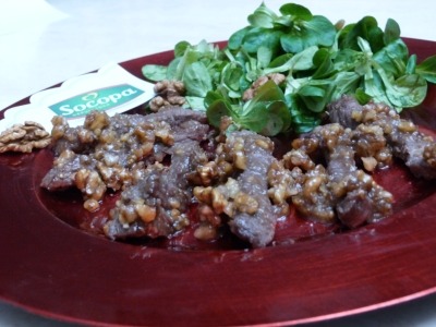 Aiguillettes de boeuf au miel de châtaigner et noix