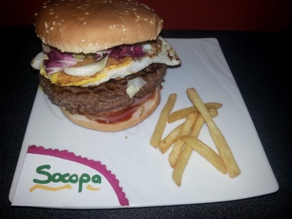 burger made in moi