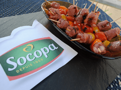Mini-brochettes aux saucisses