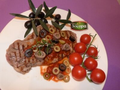 Pavé de Rumsteck provençal, sauce tomate aux deux olives