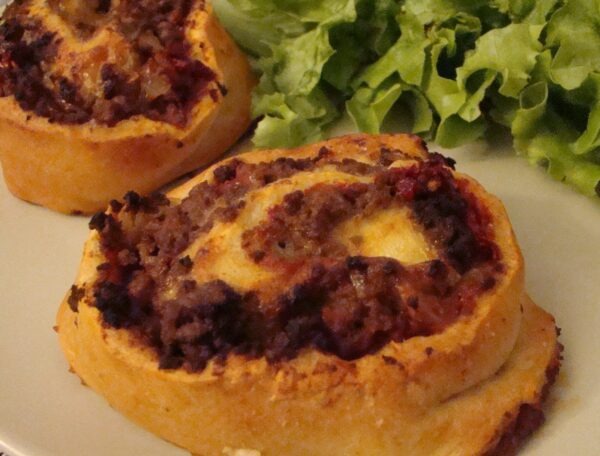 Pizza rolls à la bolognaise
